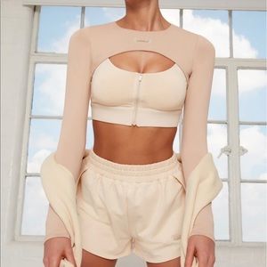 Bo+Tee Alive Crop Top in Color Beige